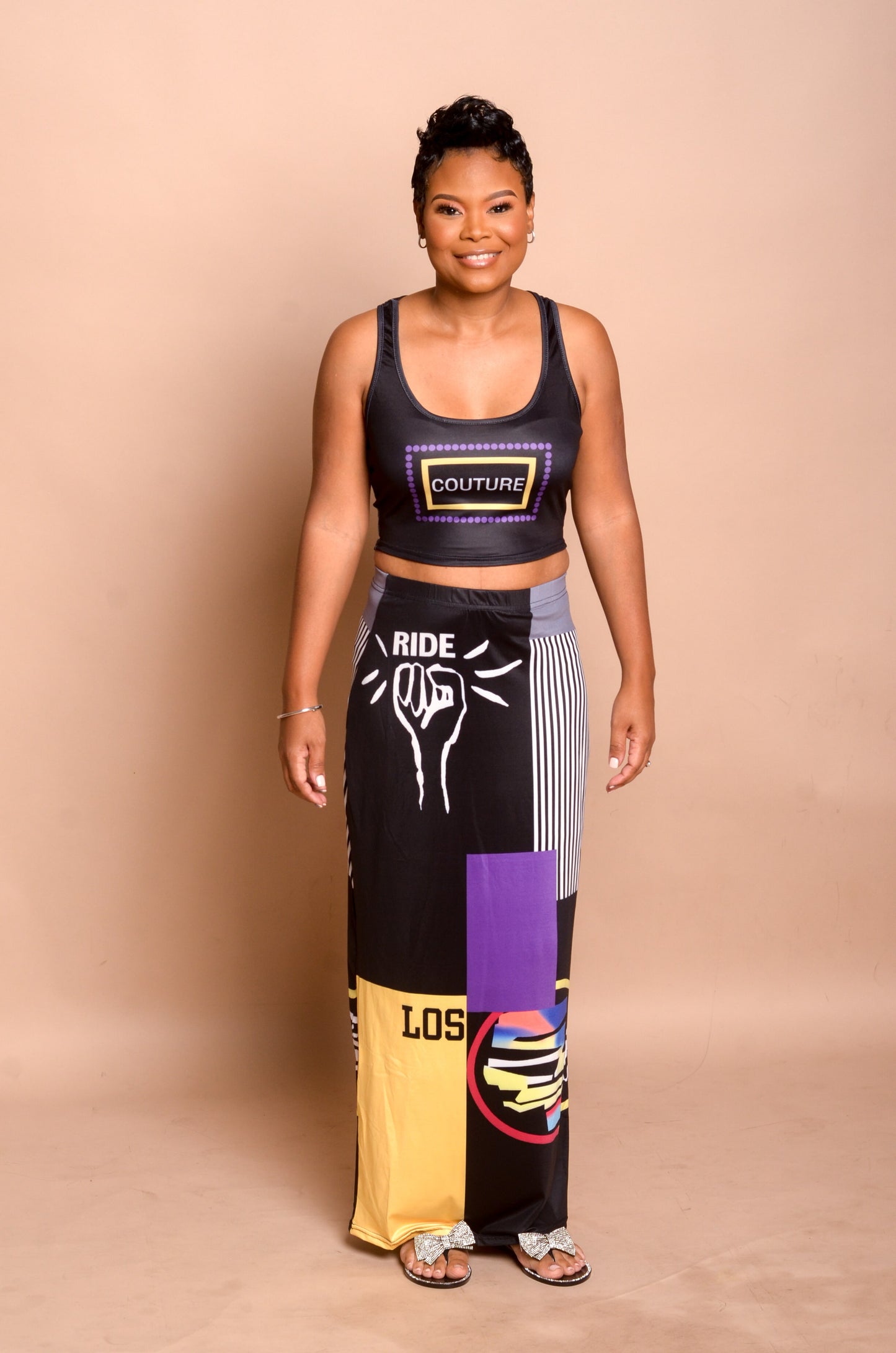 Model is wearing Queen Two Piece Set